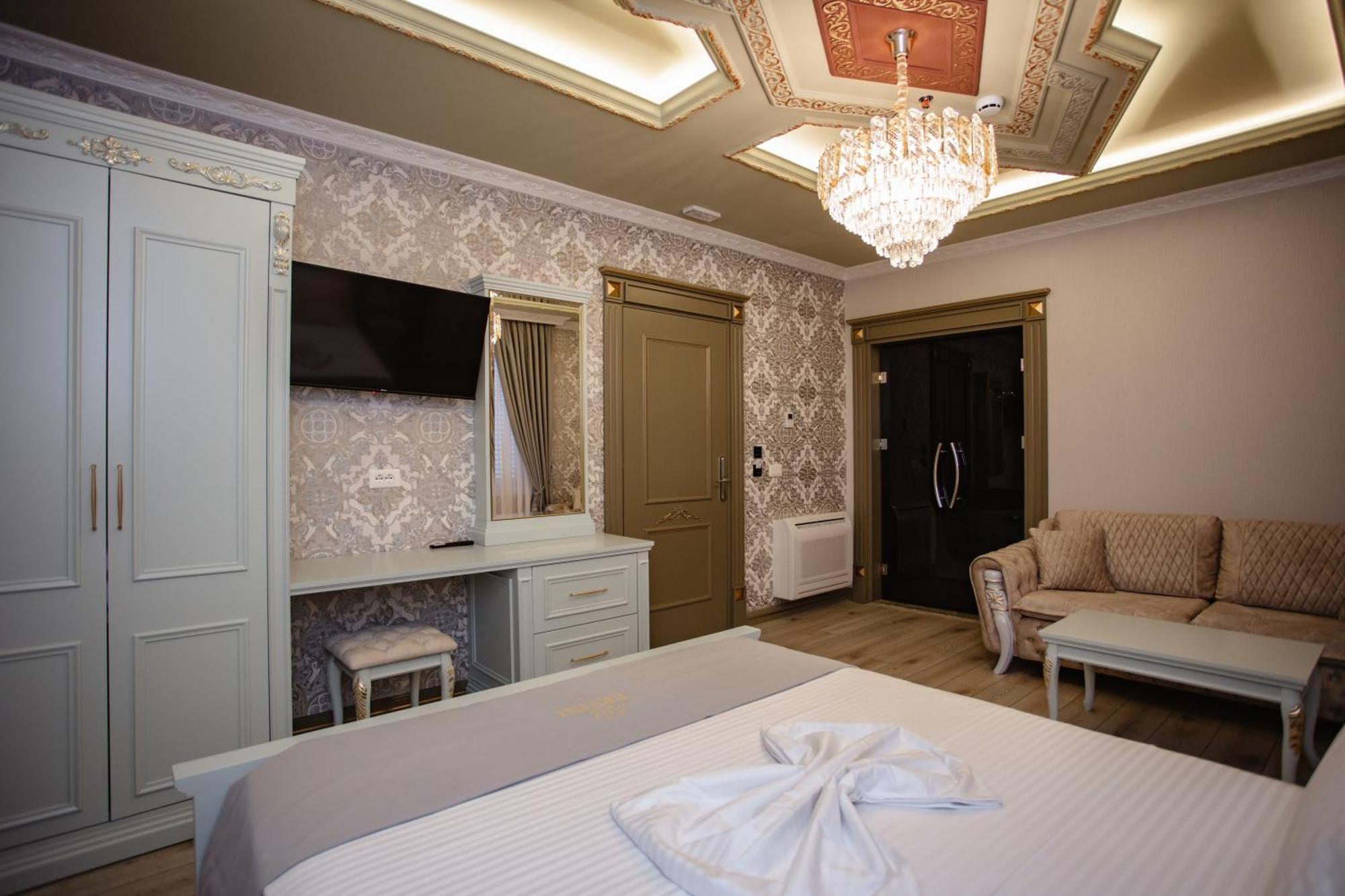 Ervini Boutique Hotel Shkodër Exterior foto